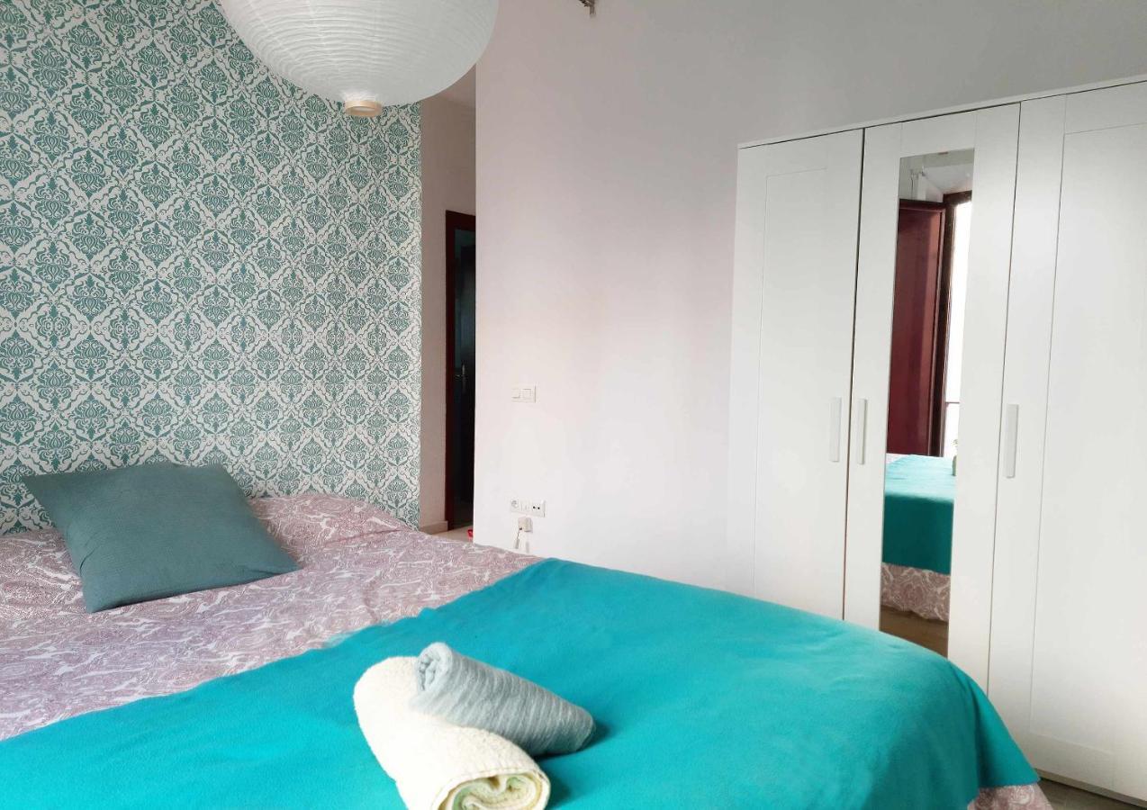 Lovely Center Apartments - Sunny Balcony Alfalfa セビリア エクステリア 写真