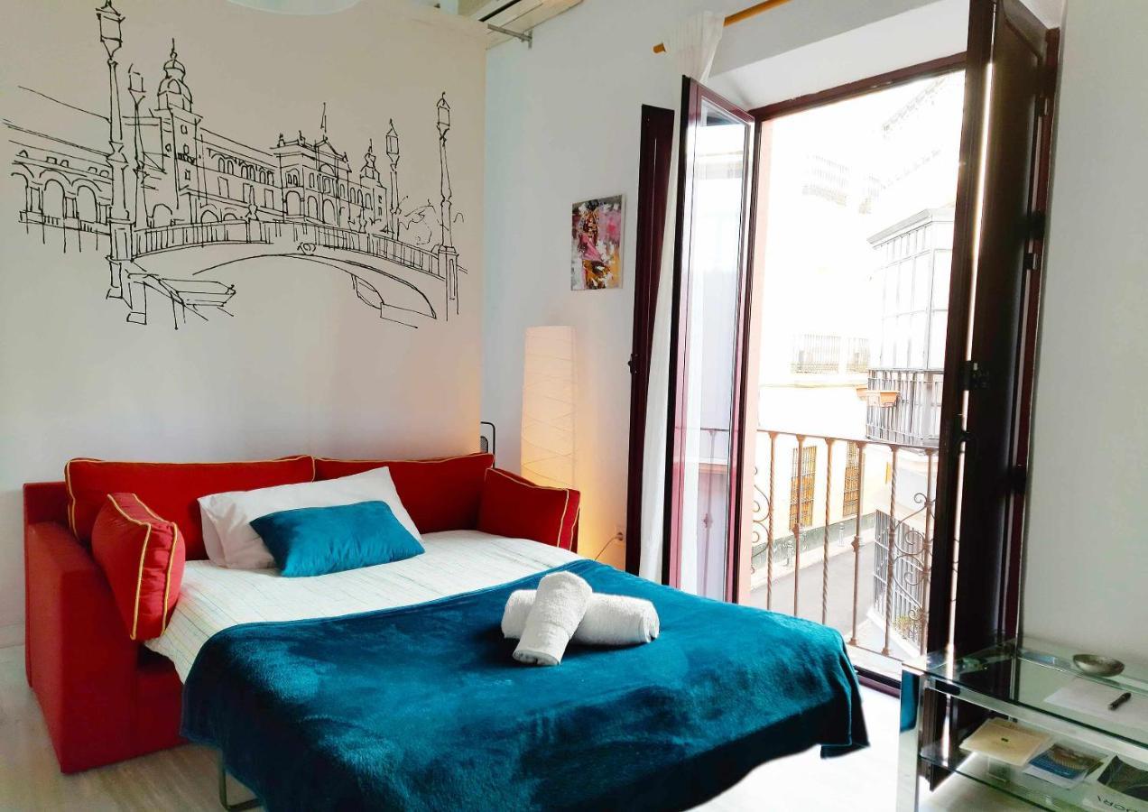Lovely Center Apartments - Sunny Balcony Alfalfa セビリア エクステリア 写真