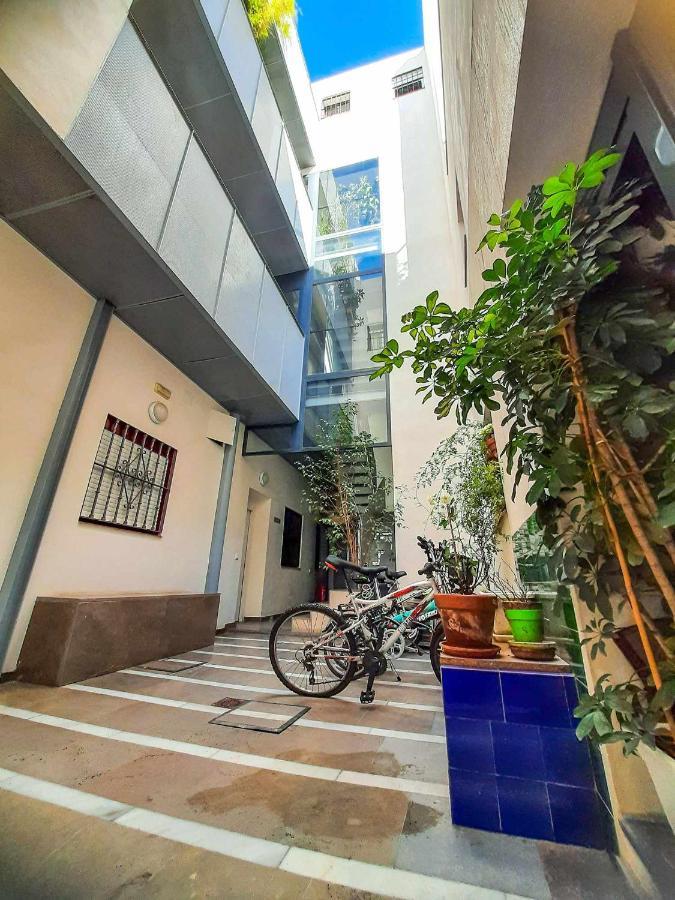 Lovely Center Apartments - Sunny Balcony Alfalfa セビリア エクステリア 写真